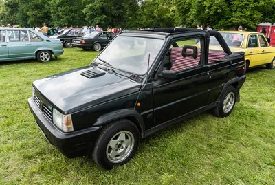 File:Fiat Panda 4x4 Country Club.JPG - Wikimedia Commons