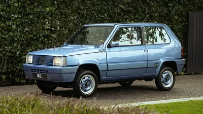 Fiat Panda 4x4 Restomod Celebrates Iconic Hatch's 40th Anniversary
