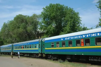 Расписание фирменного поезда «Оренбуржье»: из Оренбурга в Москву и обратно  - На поезде