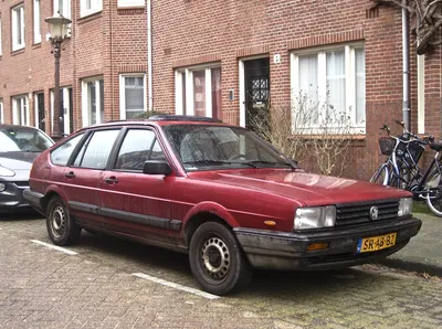 1987 VOLKSWAGEN Passat B2 1.8 Avance Injection Hatchback | Flickr