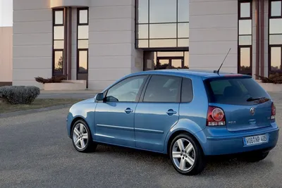 VW Polo Sedan – дешевая бомба российского авторынка :: Autonews