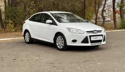 Ford Focus III Hatchback 1.6 бензиновый 2011 | 3 белый белый на DRIVE2