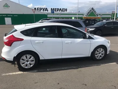 Ford Focus III Hatchback 1.6 бензиновый 2011 | 3 белый белый на DRIVE2