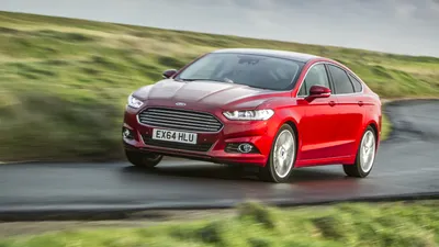 Ford Mondeo hatchback review - CarBuyer - YouTube