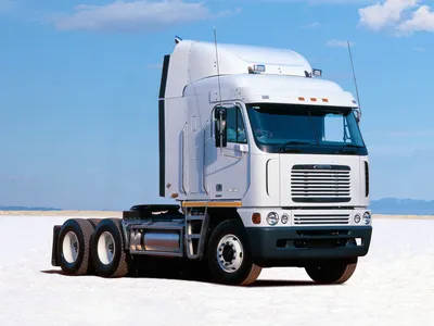 Freightliner - американский производитель грузовых автомобилей (132 фото)  (1 часть) » Страница 2 » Картины, художники, фотографы на Nevsepic