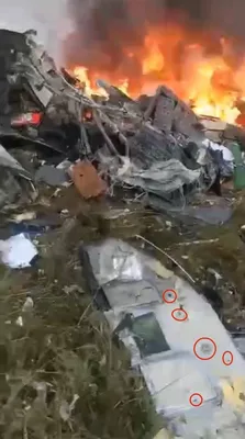 Крушение Ил-112В в Подмосковье: очевидцы сняли момент падения самолета -  Газета.Ru