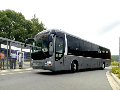 Автобус сбил людей на остановке в Люблино - Экспресс газета
