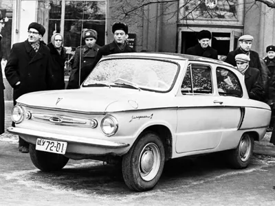 Модель автомобиля ЗАЗ-965А Запорожец из серии \"Автолегенды СССР\"