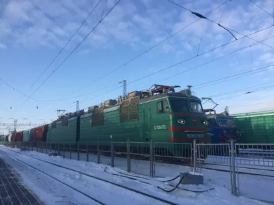 Журналистов, несмотря на наличие билетов, пересадили с вагона со \"слугами\"  в поезде на Трускавец - Украина новости - 24 Канал