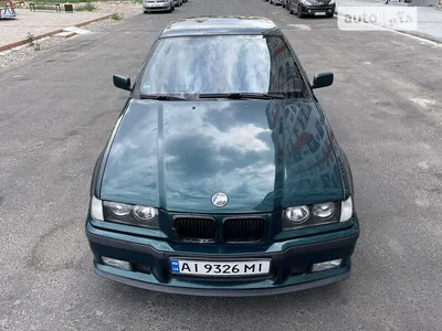 БМВ 3 серии 1995г. в Санкт-Петербурге, Продам легендарную BMW E36 седан,  седан, 1.6 литра, 170тысяч рублей, привод задний, бензин, коробка  механическая MT, 316i MT
