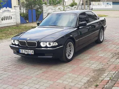 11 个BMW E38 点子