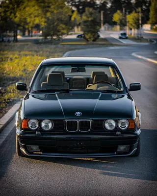 BMW E38 BLACK 别骂我 бмв е38 750LI …» — создано в Шедевруме