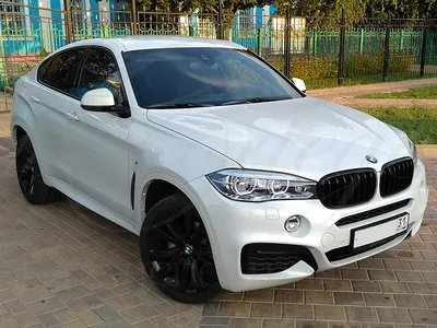 Аренда BMW X6 III (G06) 2023 белый с водителем в Москве, цена от 2500 р/ч