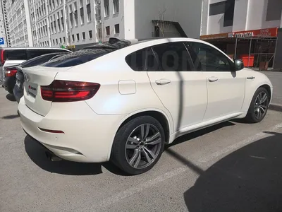 BMW X6 M 4.4 бензиновый 2009 | Белого цвета 4.4 битурбо на DRIVE2