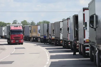 Ввоз грузовых автомобилей в Кыргызстан с начала года вырос в 2,3 раза — до  11,2 тыс. штук — Tazabek