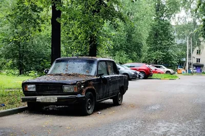 Около 300 брошенных автомобилей обнаружили в центре Сочи