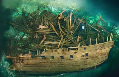 Как пираты XVII-XVIII веков умудрялись плавать долгие годы в открытом море  и их деревянные корабли не гнили в воде? | C A E S A R | Дзен