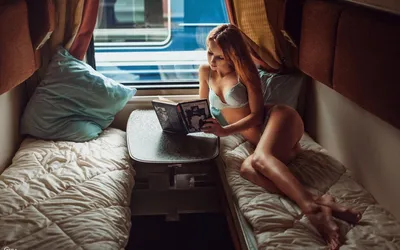 Девушки в поезде купе (70 фото) - красивые картинки и HD фото