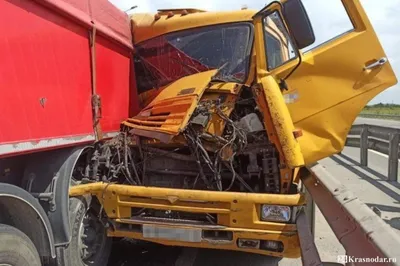 Число аварий по вине водителей грузовиков выросло в первом квартале этого  года - События - Пресс-центр - BEZDTP.RU