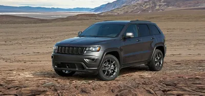 2023 Jeep Grand Cherokee | Bernard's Chrysler Dodge Jeep Ram