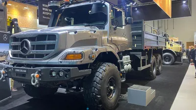 Mercedes-Benz представила военный топливозаправочный грузовик в Дубае |  SPEEDME.RU