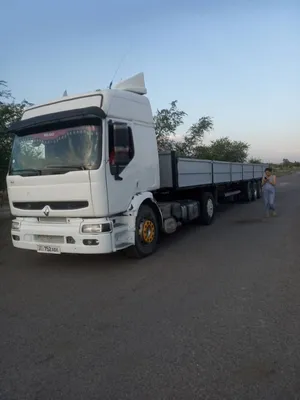 Заказы на услуги грузовиков в Москве