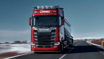 Scania представила уникальный грузовик с дополнительным запасом хода до 10  тысяч км (видео)