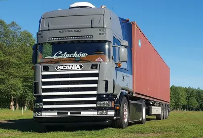 Грузовик Scania в тюнинге с пробегом 2 млн. км., и мощностью 620 л.с., -  кровать от DAF и выхлоп из ада. | В РЕЙСЕ | Дзен
