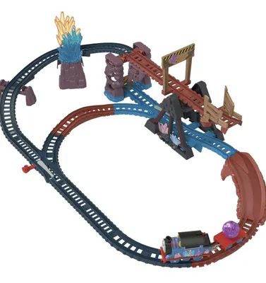 игрушечные модели поездов, вокзалов и людей Редакционное Фотография -  изображение насчитывающей экипаж, пассажир: 165959297