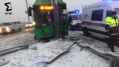 Подростка в Новосибирске высадили из автобуса из-за проблем с картой  школьника - 4 ноября 2023 - НГС