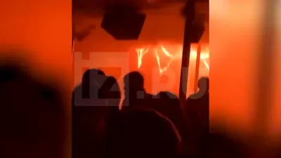 10 лет назад в России сгорел клуб \"Хромая лошадь\": в сети припомнили видео  рокового пожара - «ФАКТЫ»