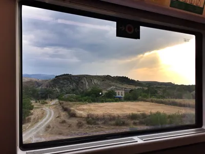 Вид из окна поезда» — создано в Шедевруме