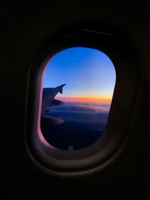 Самолет из окна ночью (33 фото) - красивые картинки и HD фото