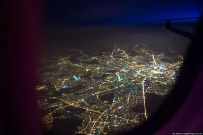 Ночной Питер из самолёта и пролетая над Москвой