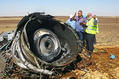 Египетские СМИ назвали взрыв в двигателе причиной крушения A321 :: Новости  :: ТВ Центр