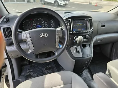 Hyundai Grand Starex 2011 г., 2.5 литра, Привет всем, АКПП, Серый, дизель