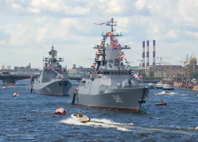 В Петербурге начался военно-морской парад - РИА Новости, 25.07.2021