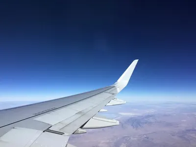 ✈ 7 потрясающих феноменов, которые можно наблюдать из окна самолета