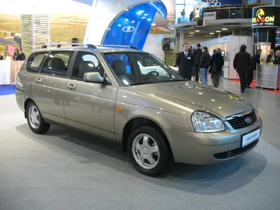 Lada Priora продают по цене новой люксовой Vesta - Российская газета