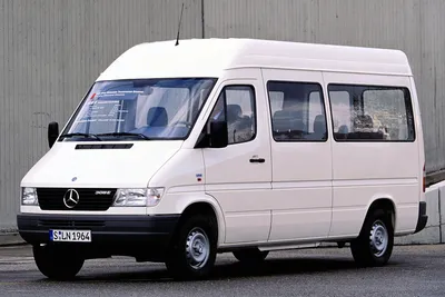 Mercedes-Benz Sprinter Classic Bus: цена и характеристики, фотографии и  обзор