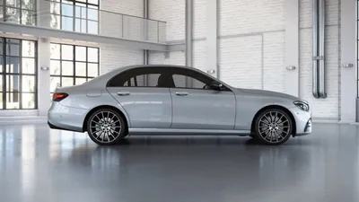 Автомобили Mercedes-Benz в 33 раз за год отозвали в России - Российская  газета