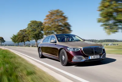6 Crazy Features on the 2021 Mercedes-Maybach S-Class | Cars.com