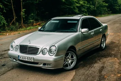 Легендарный очкарик! — Mercedes-Benz E-class (W210), 2,4 л, 1998 года |  просто так | DRIVE2