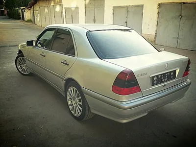 Саҳифаи Khujand-city on Instagram: \"Mercedes Benz гуфти Хучандихо (СЕЧКА)  😀 . . . . #таджик #таджикистан🇹🇯 #таджик #таджики #таджичка #таджикистан  #хучанд #хучандибостони #хучандсити #хучанд #хучанд♥️ #кайрокум⛵️⛵️🌊🌊🌊  #кайрокум #исфара ...