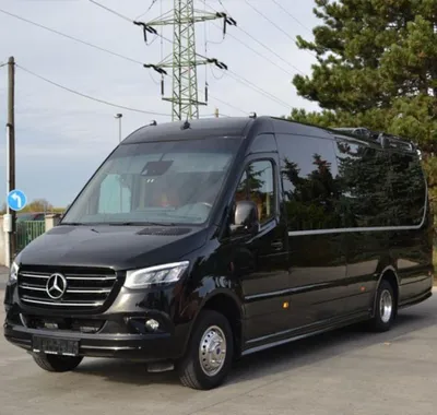 Аренда микроавтобуса Mercedes-Benz Sprinter Black 2019 Touristik в Минске