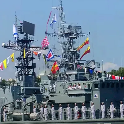 Украинские моряки проходят стажировку на разведывательном корабле ВМС  Великобритании | Journalist.today