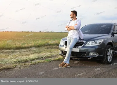 мужчина за рулем авто Stock Photo | Adobe Stock