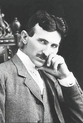 Удивительные факты о жизни физика Николы Тесла и его изобретениях.