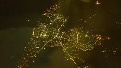 Вид с воздуха на Москву ночью Фотография города Москвы с самолета Стоковое  Фото - изображение насчитывающей ноча, плоскость: 157506114