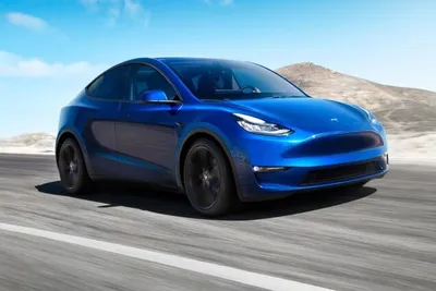 Продажа Tesla Model 3 2020 в Красноярске, Приобреталась для себя новой из  Германии, электро